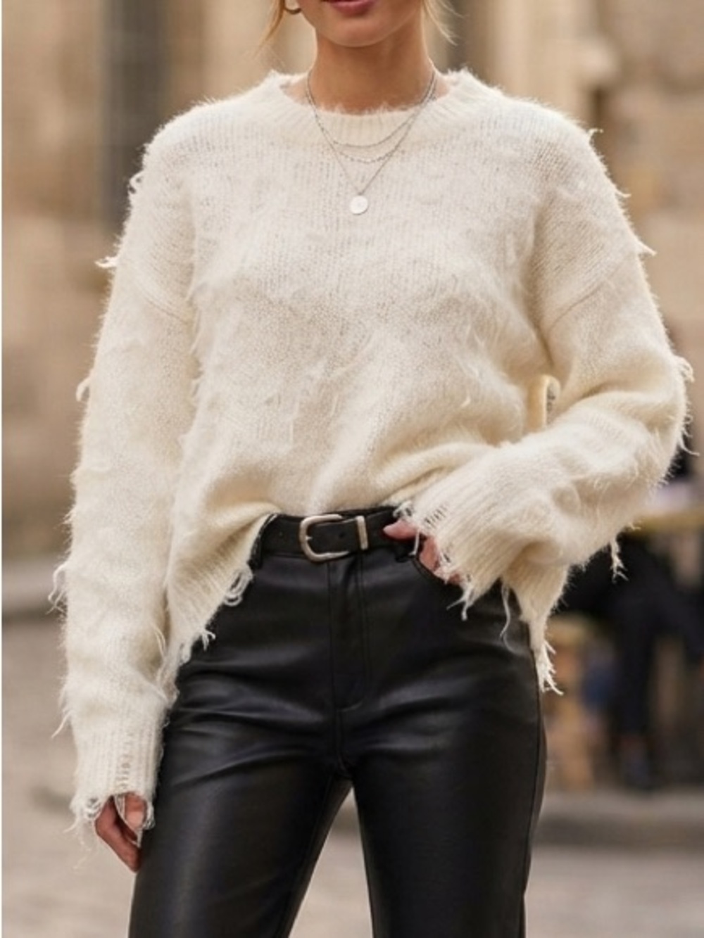 Vintage 90s Mohair Cozy Cream Fuzzy Knit Sweater - Women's Crewneck - Picture 2 of 7